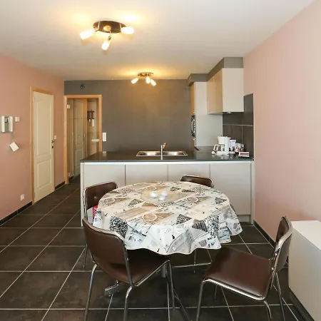Apartment Sirius With Sea View Located On The Dike *